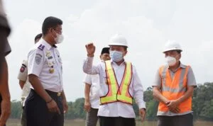 al haris tinjau pelabuhan al haris tinjau pelabuhan