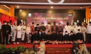 al haris jamuan makan malam al haris jamuan makan malam