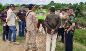 dprd tinjau lokasi rawan banjir dprd tinjau lokasi rawan banjir
