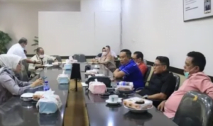 rapat kerja rapat kerja
