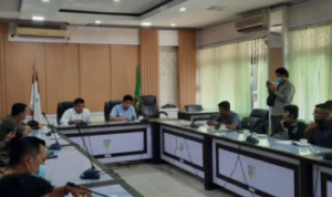 terima audiensi terima audiensi