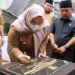 Lantik Kepala Desa