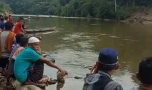 tenggelam tenggelam