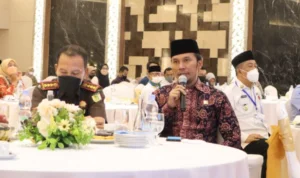 Ketua DPRD Edi Ketua DPRD Edi