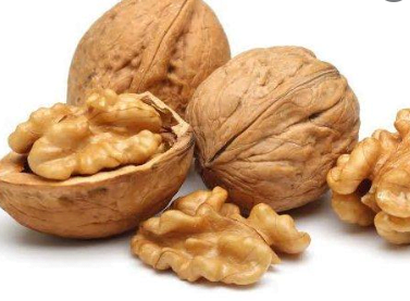 kacang walnut