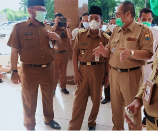 sani sidak sani sidak