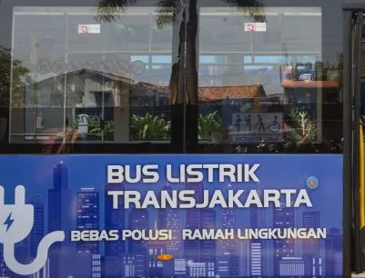 bus listrik bus listrik