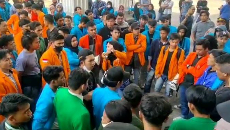 aksi mahasiswa si aksi mahasiswa si