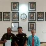ayah dipecat