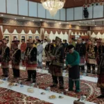 hari adat