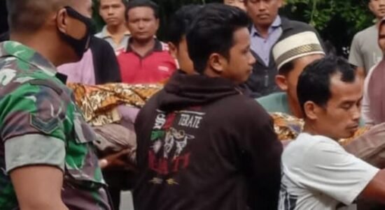 pekerja peti pekerja peti