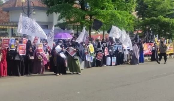 demo istana bogor demo istana bogor