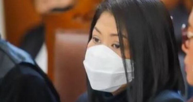 Putri Candrawathi saat menjalani sidang. (ist) Putri Candrawathi