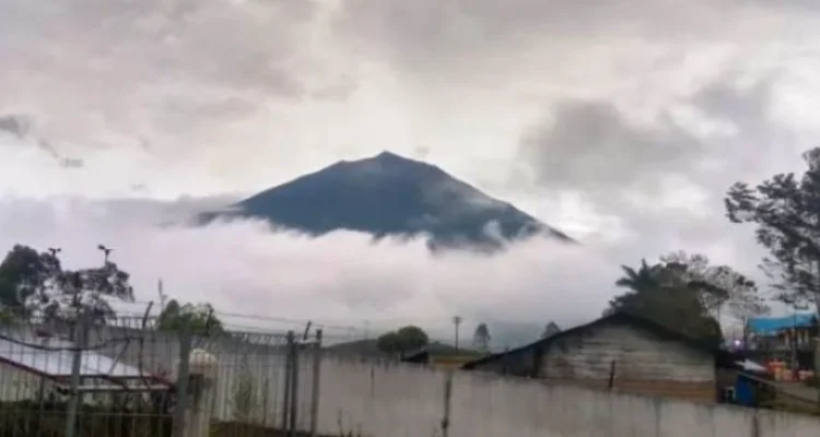 gunung kerinci 1