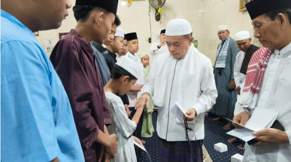 Al haris Santuni anak yatim